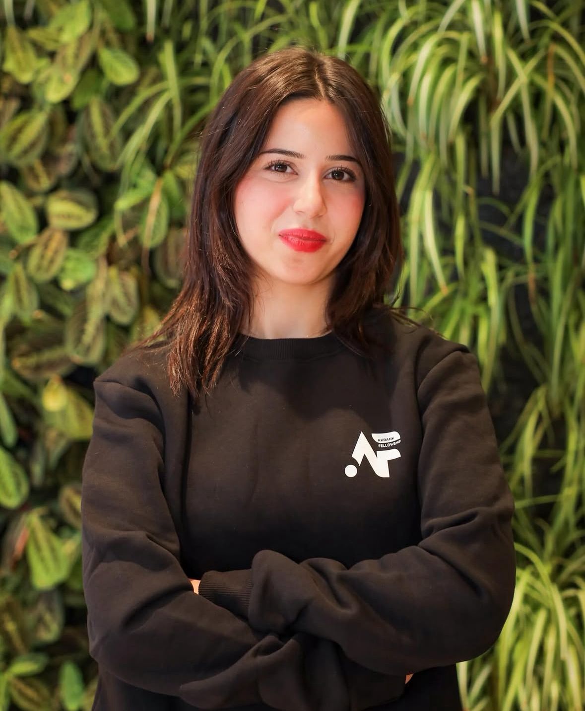 Sude Çağlar.jpeg (160 KB)